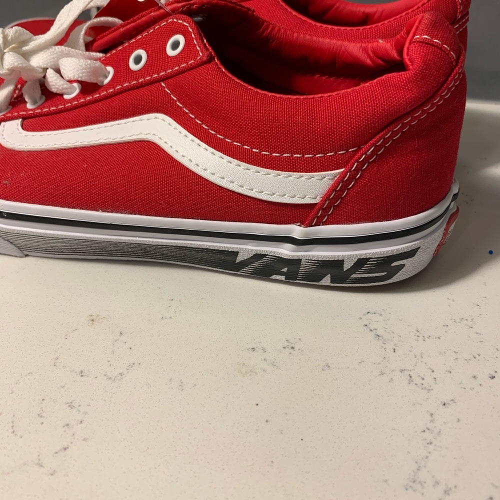 Old Skool Red Vans Sneakers Kids Size 6 ultra rare “VANS” written on the side - Picture 2 of 7